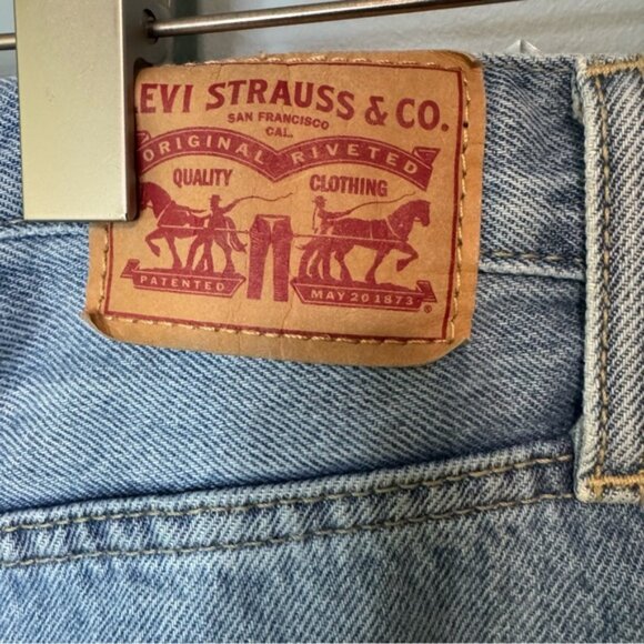 LEVI'S ‘94 Baggy Jeans. Mid Rise. 100% Cotton. Ripped Distressed. Women’s 25 - Picture 9 of 14